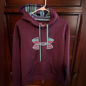 Under Armour sweatshirt